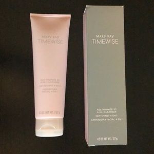 Mary Kay Timewise Age Minimize 3D 4-in-1 Cleanser